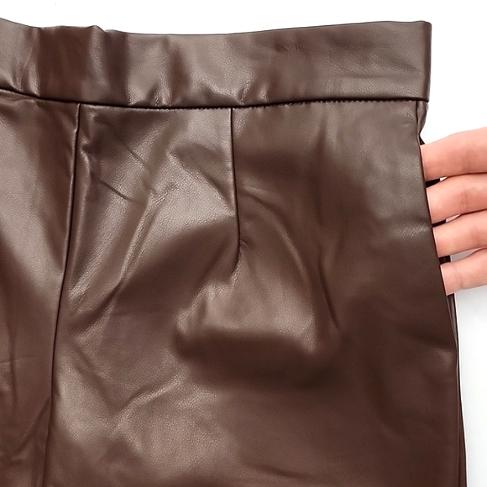 DKNY Jeans Women's Brown Faux Leather Pants Straight Leg Pockets M - Picture 3 of 11